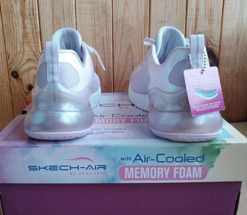 skechers sport with air cooled memory foam