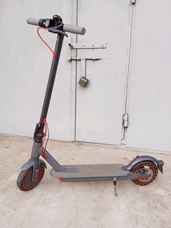 Электросамокат Xiaomi Mi Electric Scooter 4: цена 15550 грн - купить ...