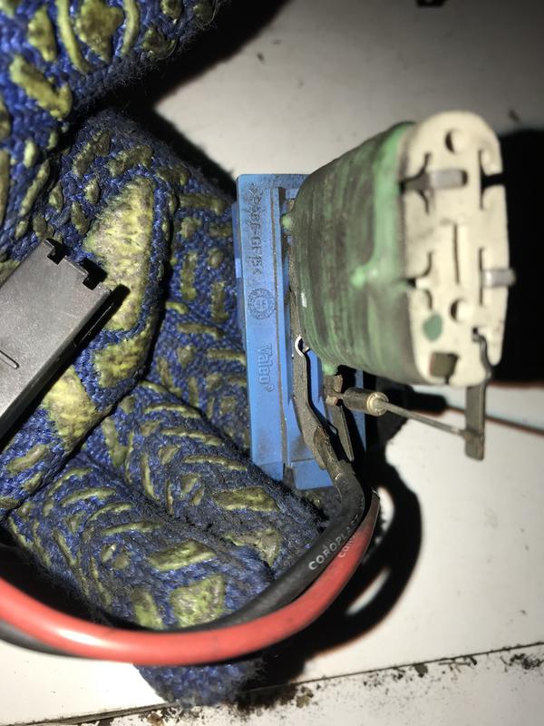 Резистор мотора (вентилятора) печки (отопителя) Опель Вектра б: цена ...