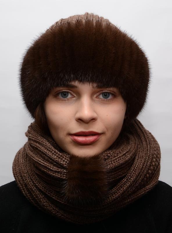 Женский меховой вязаный комплект шапка + шарф