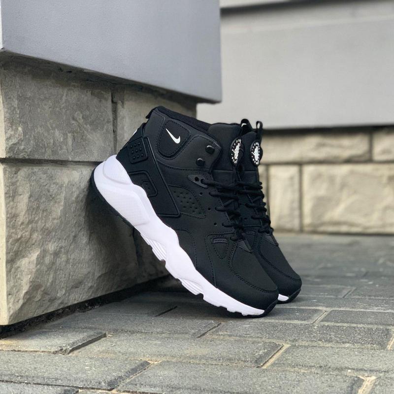 nike air huarache winter black