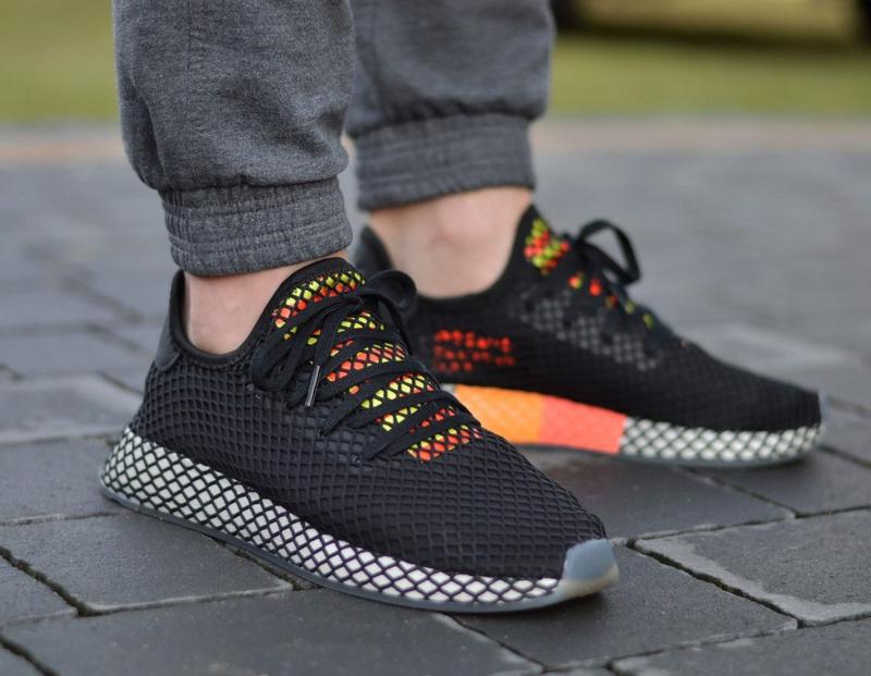 Adidas Deerupt Runner новая модель