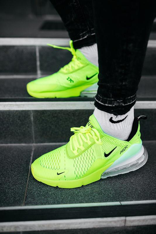 air 270 neon green