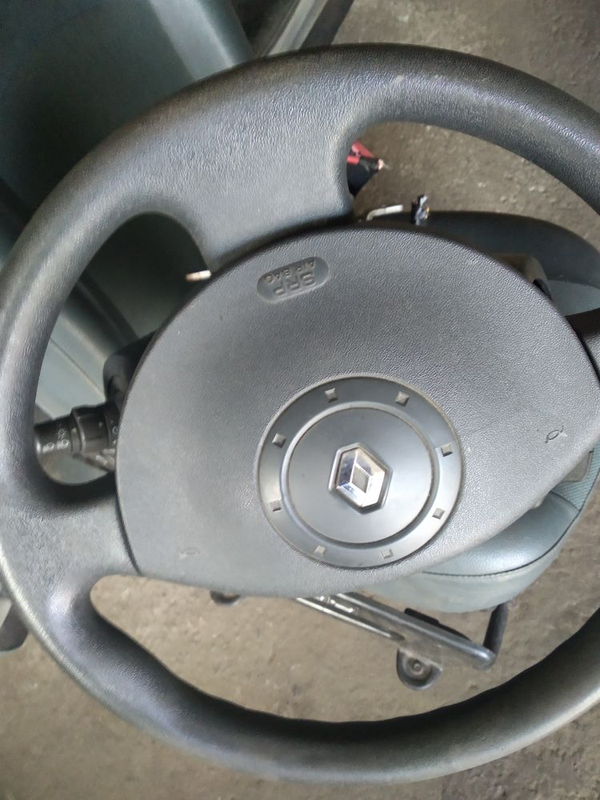 Рено кангу как снять руль Обшивка руля из Китая Renault Kangoo (2G), 1,5 л, 2009 года аксессуары DRIVE2