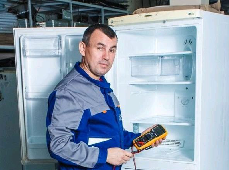 Стиральные машины мастерская. Мастер по ремонту бытовой техники. Мастер бытовой техники. Мастер ремонт стиральных машин. Бытовая техника.