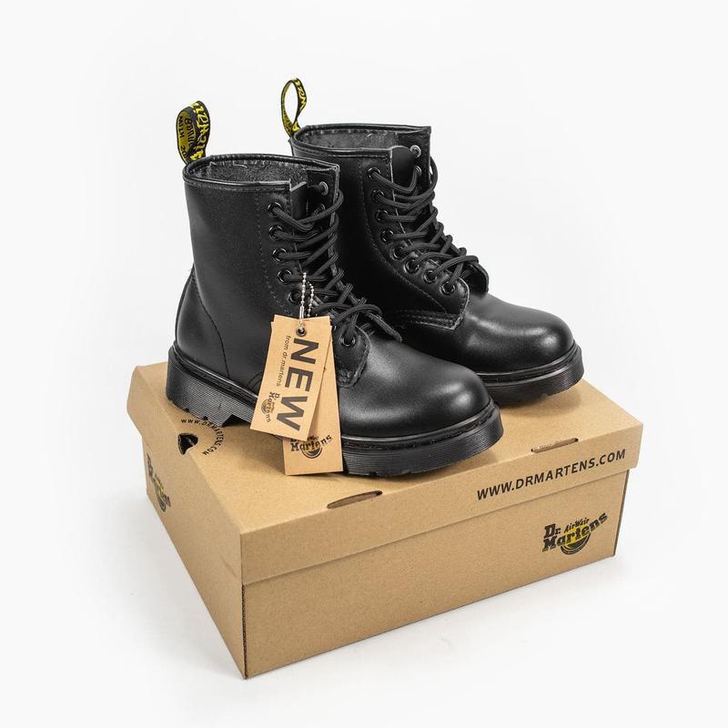 dr martens classic