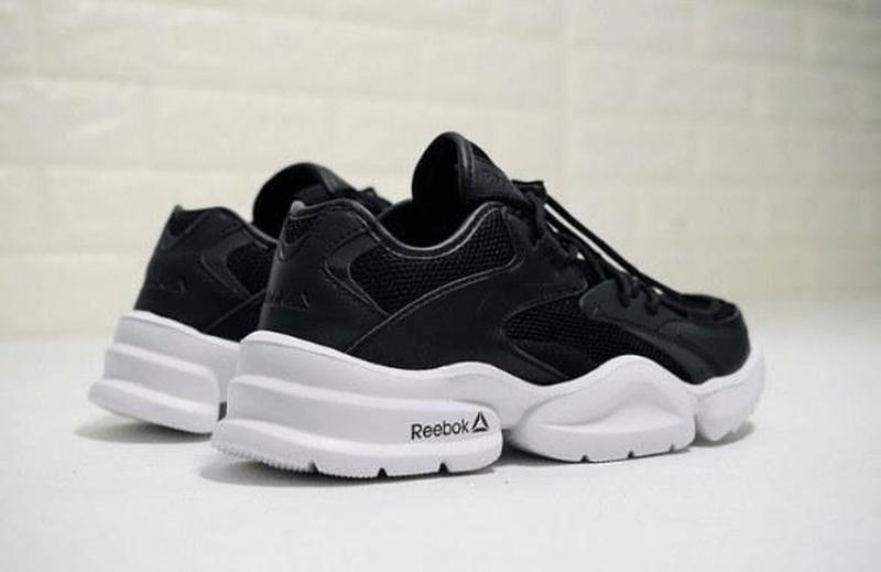 reebok run r96 black