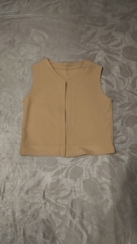 Жилетка на мальчика от 7-8 лет