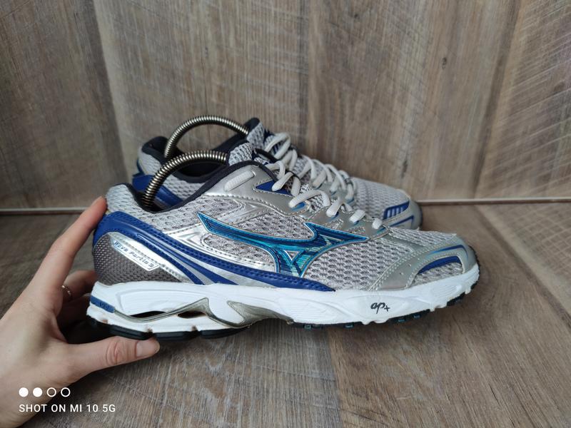 mizuno wave fortis 3