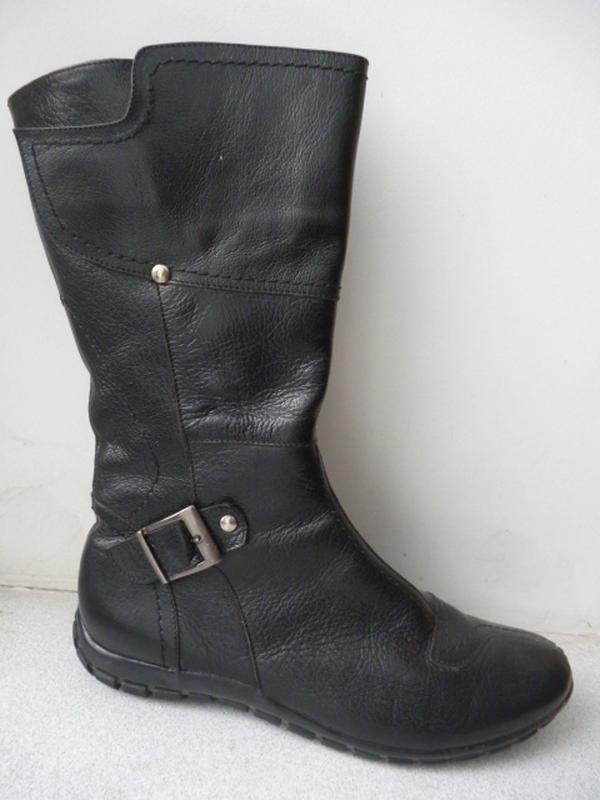 Сапоги демисезонные, натуральная кожа.