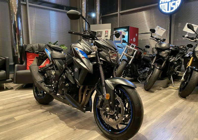 Сузуки 750 кубов мотоцикл