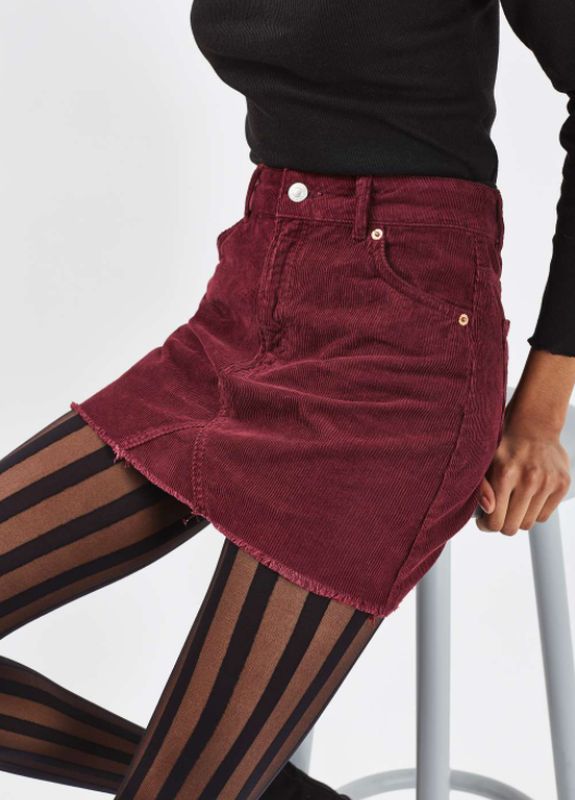 Вельветовая мини юбка/бордовый цвет.