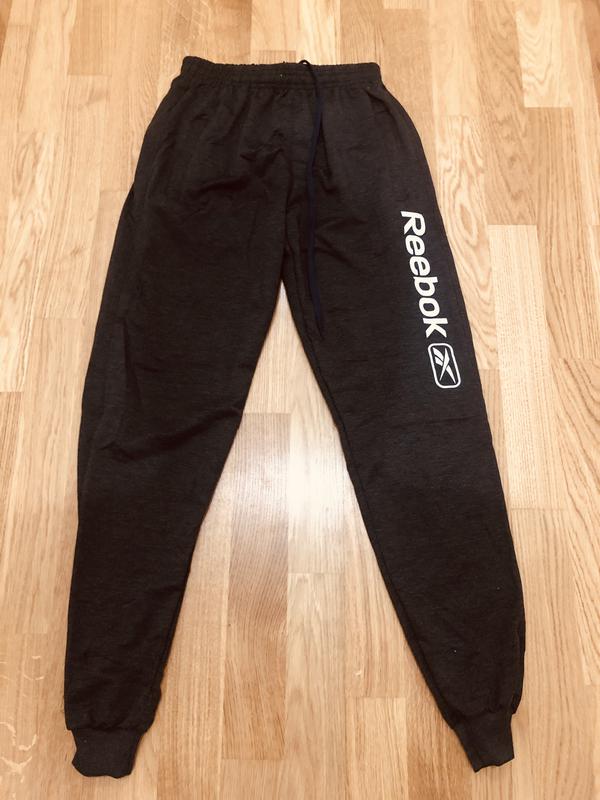 Sportivnye Bryuki Muzhskie Brend Reebok 121 Kupit Na Izi 10035215