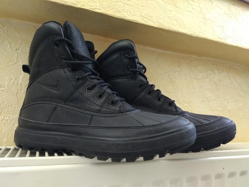 nike woodside 2 black