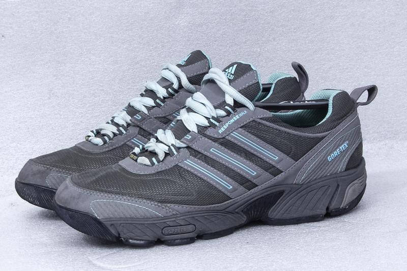 adidas response walk