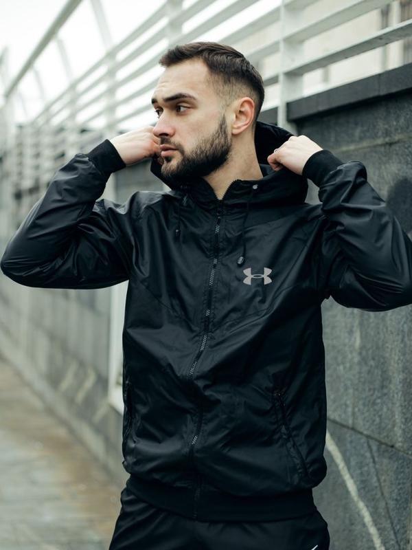 under armour windrunner