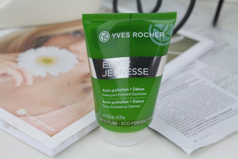 Ив роше для умывания. Ив Роше линейка. Детокс умывалка. Anti pollution Yves Rocher Detox. Косметика Yves Rocher умывалка с водорослями.