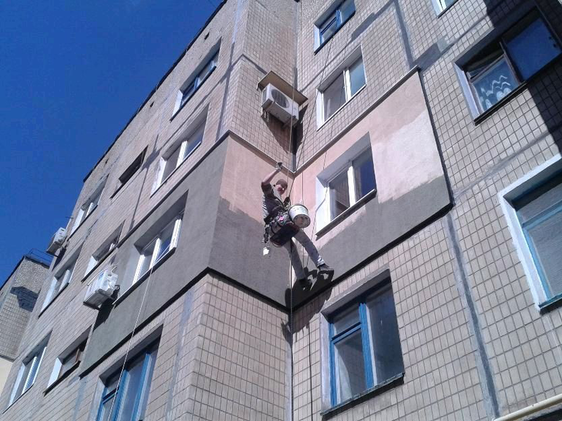 Утепление стен Николаев, утепление фасада, высотные работы.