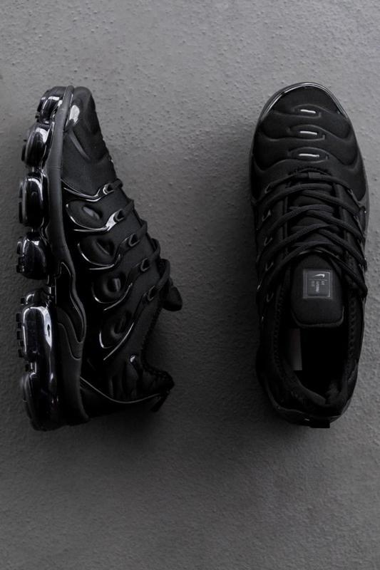 nike vapormax plus 39