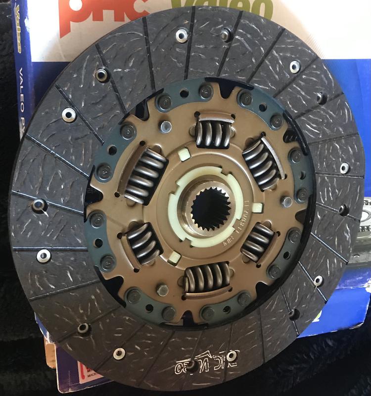 Корзина сцепления мазда 6. Сцепление на мазда 6 gg 2. Диск сцепления мазда 6. Диск сцепления на мазду. Диск сцепления на мазду.