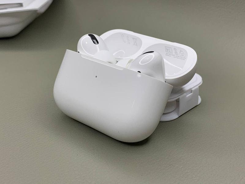 Apple AirPods PRO Эирподс про Наушники на оригинальном чипе - 1750 грн ...