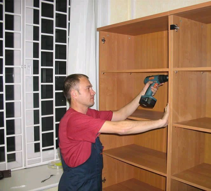 Ремонт шкафов купе, замена зеркал, роликов, систем: цена 250 грн ...