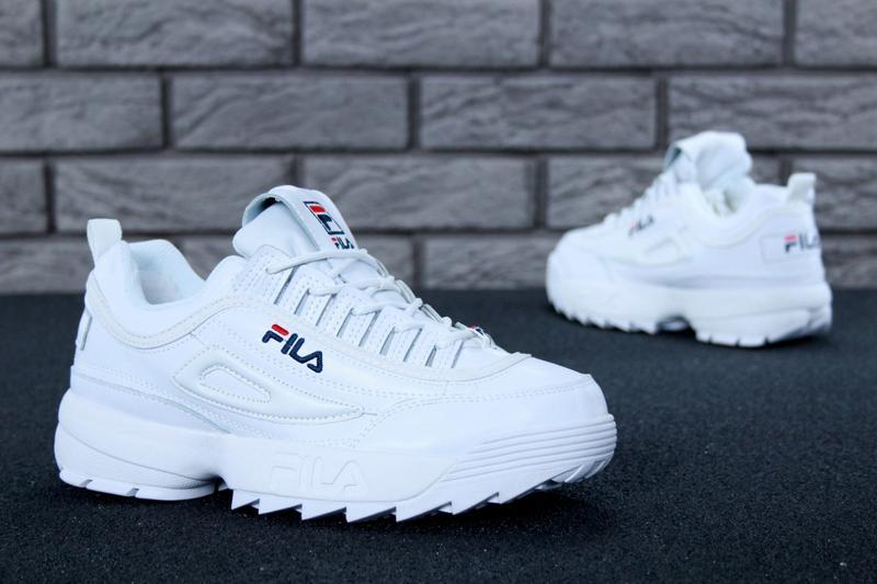 fila disruptor triple white