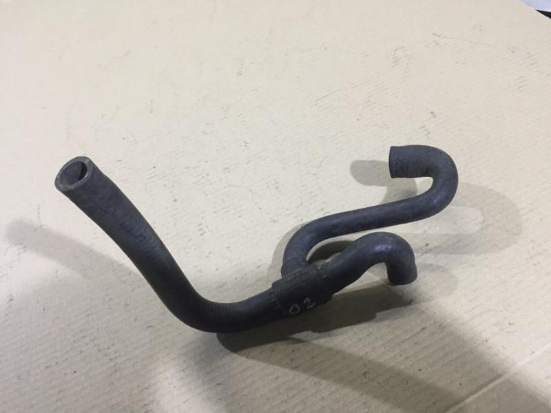 Патрубок Bmw 7-Series E32 (б/у): цена 660 грн - купить Трубы и ...