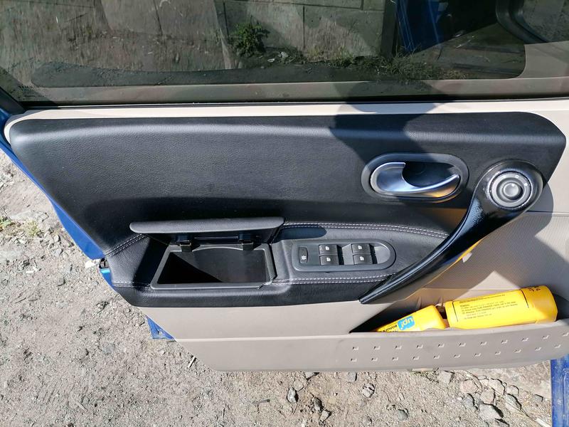 Дверные карты - Renault Megane III, 1,6 л, 2012 года стайлинг DRIVE2
