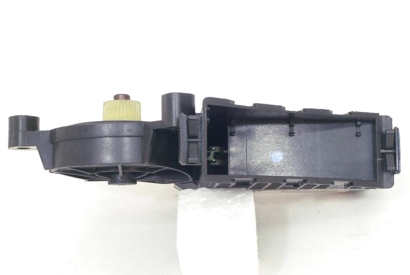 6Y2959802 SK240DDRS Привод стеклоподъемника Fabia I VW T5 Polo IV ...