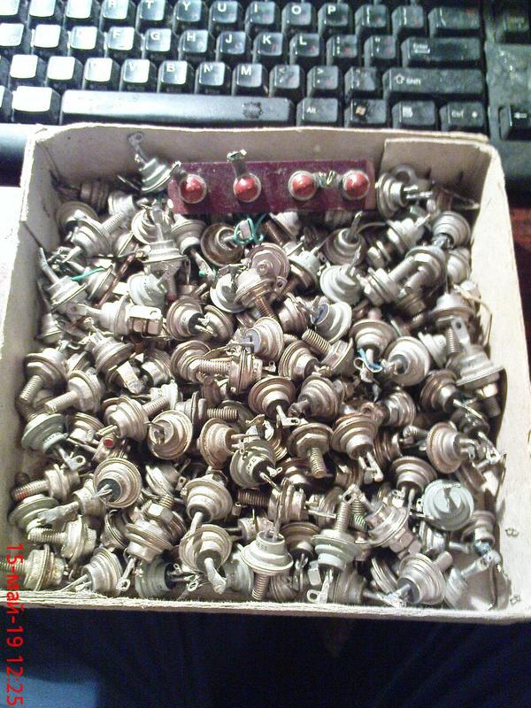 КУ202, тиристор КУ202, КУ202Н и подабные - купить недорого б/у на ИЗИ ...