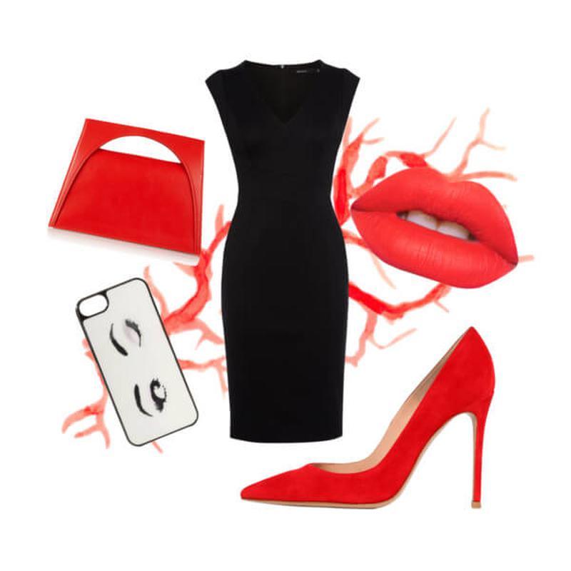 Образ с черным платьем и красными туфлями