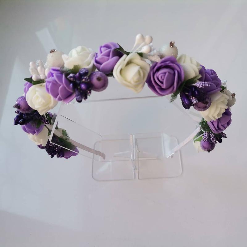Обідок обруч з фіолетовими і білими квітами