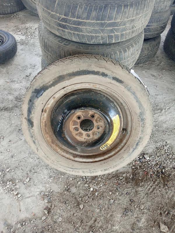 Запасное колесо тойота