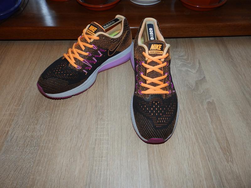 Кроссовки беговые nike air zoom vomero 10: цена 1300 грн - купить Кеды ...