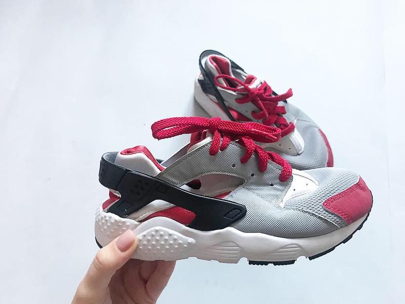 nike huarache 33