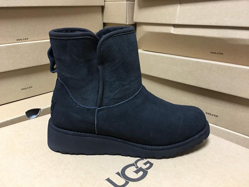 uggs kristin black