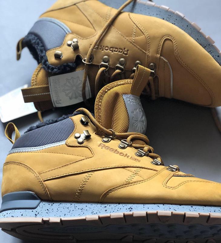reebok classic leather mid sherpa ii