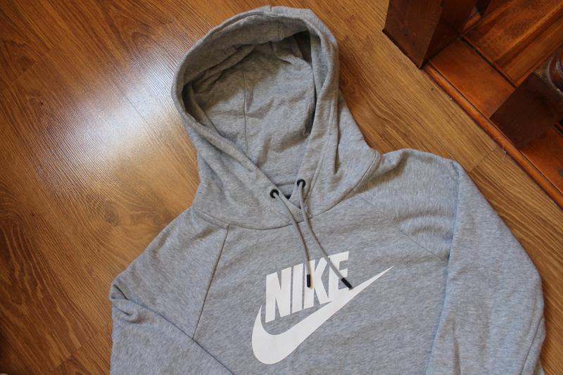 Grey and best sale white nike hoodie