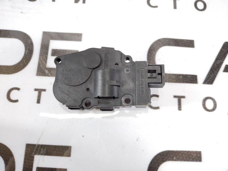 Привод заслонки отопителя Bmw X5 F15 (б/у): цена 730 грн - купить ...