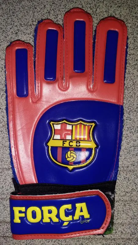 Одна, детская вратарская перчатка fc barcelona, левая