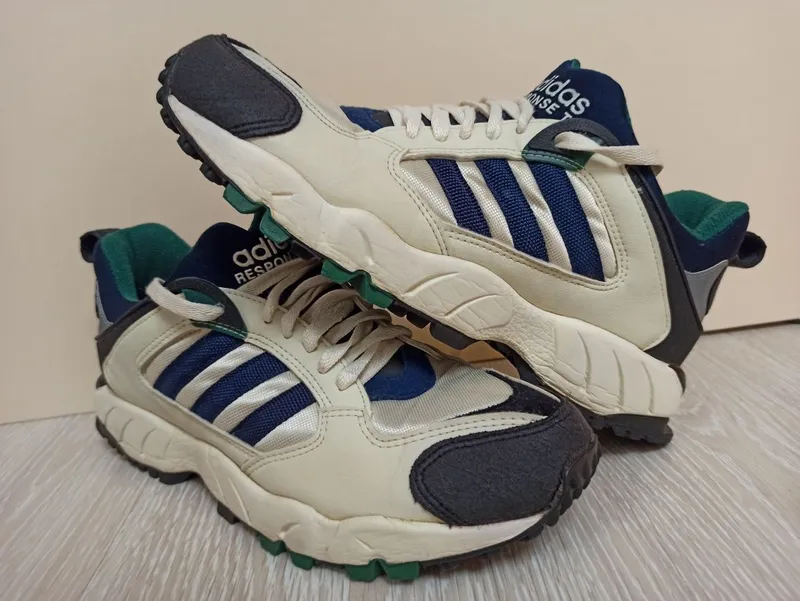 Adidas response trail store 1996