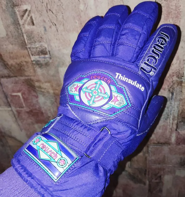 Спортивные, зимние перчатки reusch