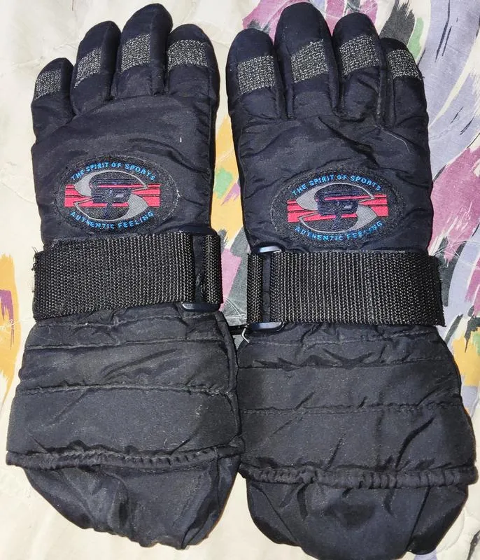 Зимние спортивные перчатки rodeo