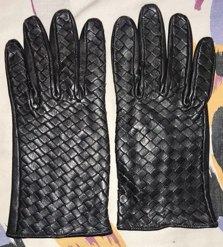 Демисезонные, кожаные перчатки isotoner