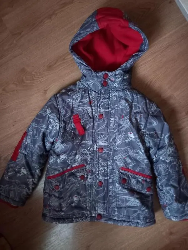 Стильная зимняя куртка для мальчика р.116