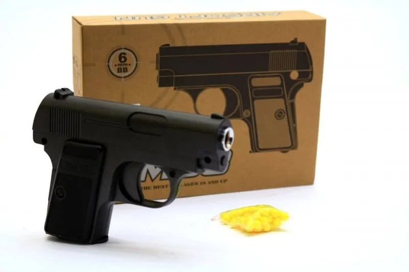 Игрушечный метало пластиковый пистолет ZM 03 HFC Colt Кольт, пули