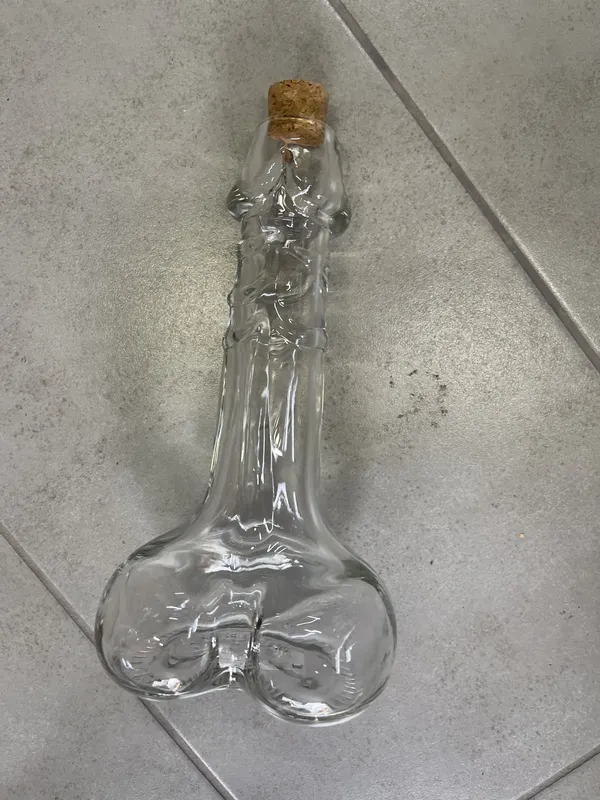 Бутылка в форме пениса стекло 0.5 л