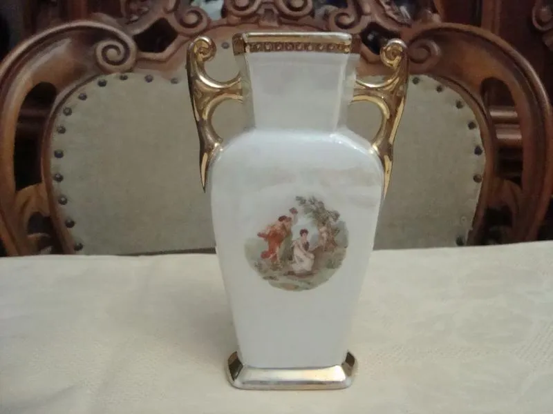 Коллекционная ваза вазочка мадонна фарфор германия