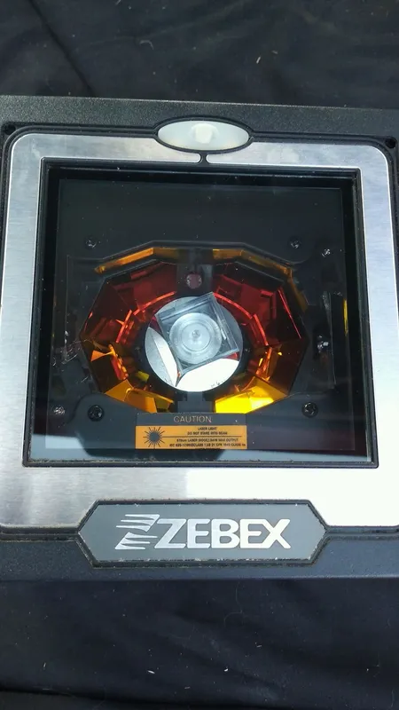 Сканер штрих кодов Zebex Z6082.